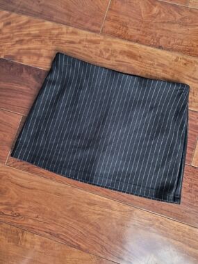 Pinstripe Mini Skort - Black & White (XS)